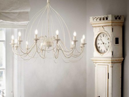 Corte Chandelier 12Lt in White, Rust For Discount